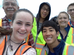 Trail cleanup day May 2014 (250x188)